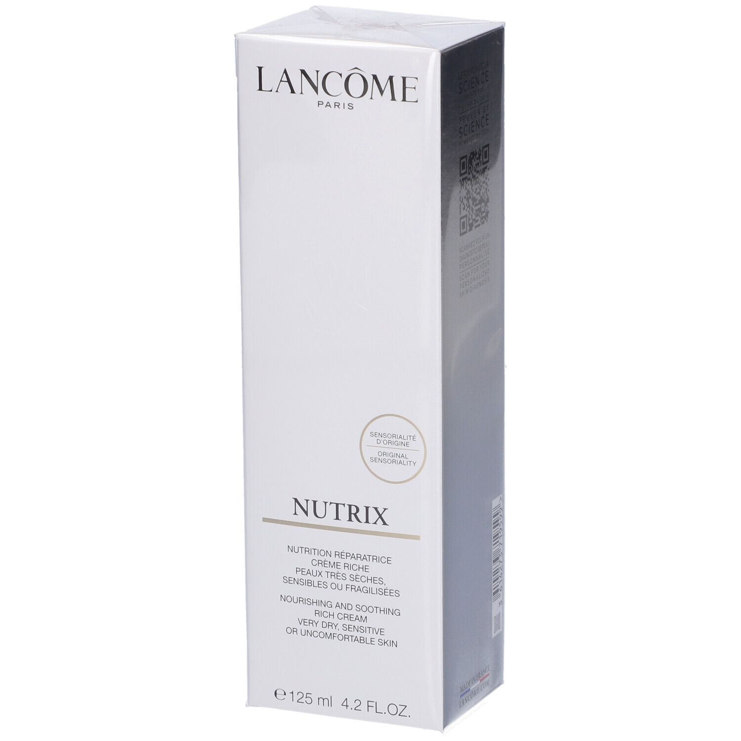 Lancôme Nutrix Nourishing and Soothing Rich Cream Verpackung. Weißer Karton mit silbernen Akzenten und Produktinformationen.