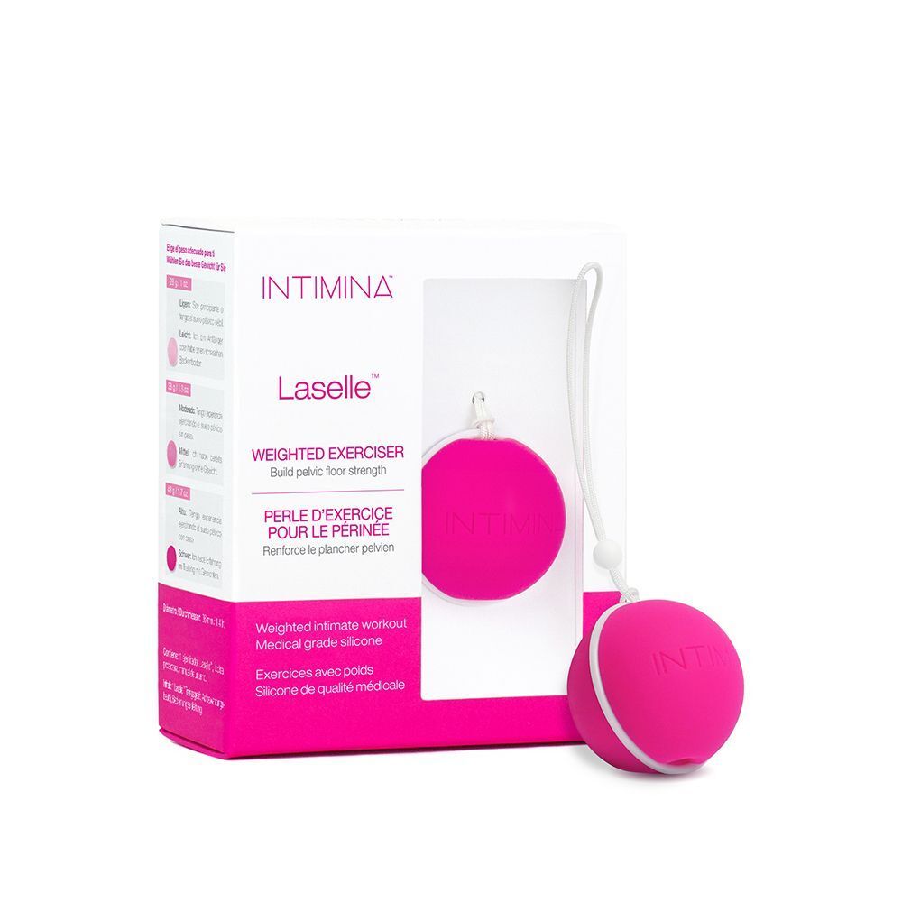 Pallina Kegel INTIMINA Laselle nella sua confezione rosa. La pallina ha un cordino.