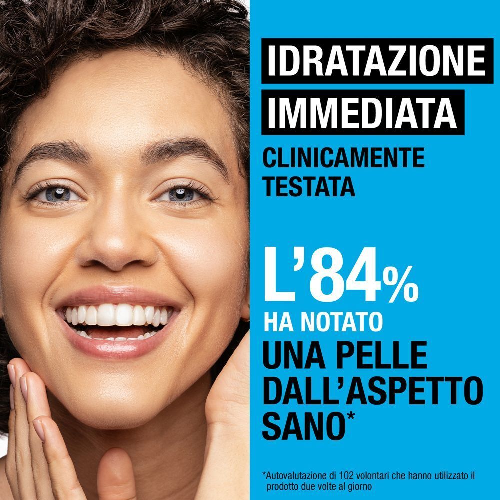 Donna con pelle radiosa, l'84% ha notato una pelle dall'aspetto sano.