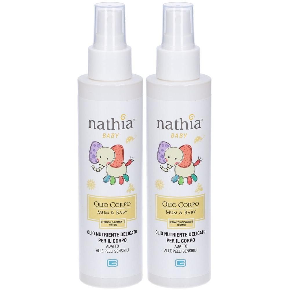 Due flaconi spray olio corpo Nathia Baby con disegno di elefante.