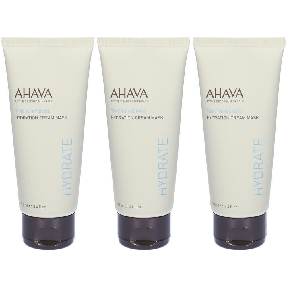 Tre tubetti di maschera crema idratante AHAVA con tappi scuri. Testo sui tubetti: AHAVA, TIME TO HYDRATE, HYDRATION CREAM MASK, HYDRATE.