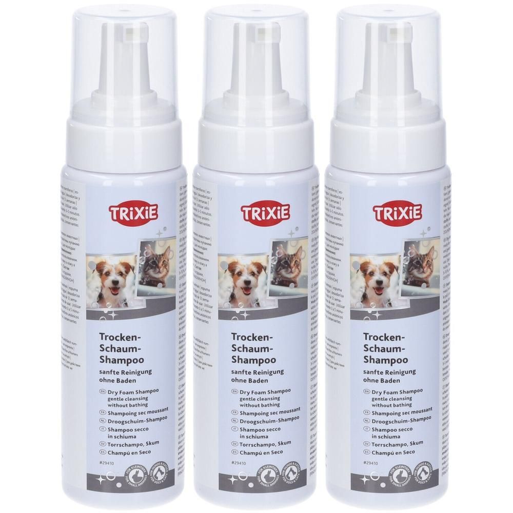 Tre flaconi di shampoo schiuma secca Trixie.
