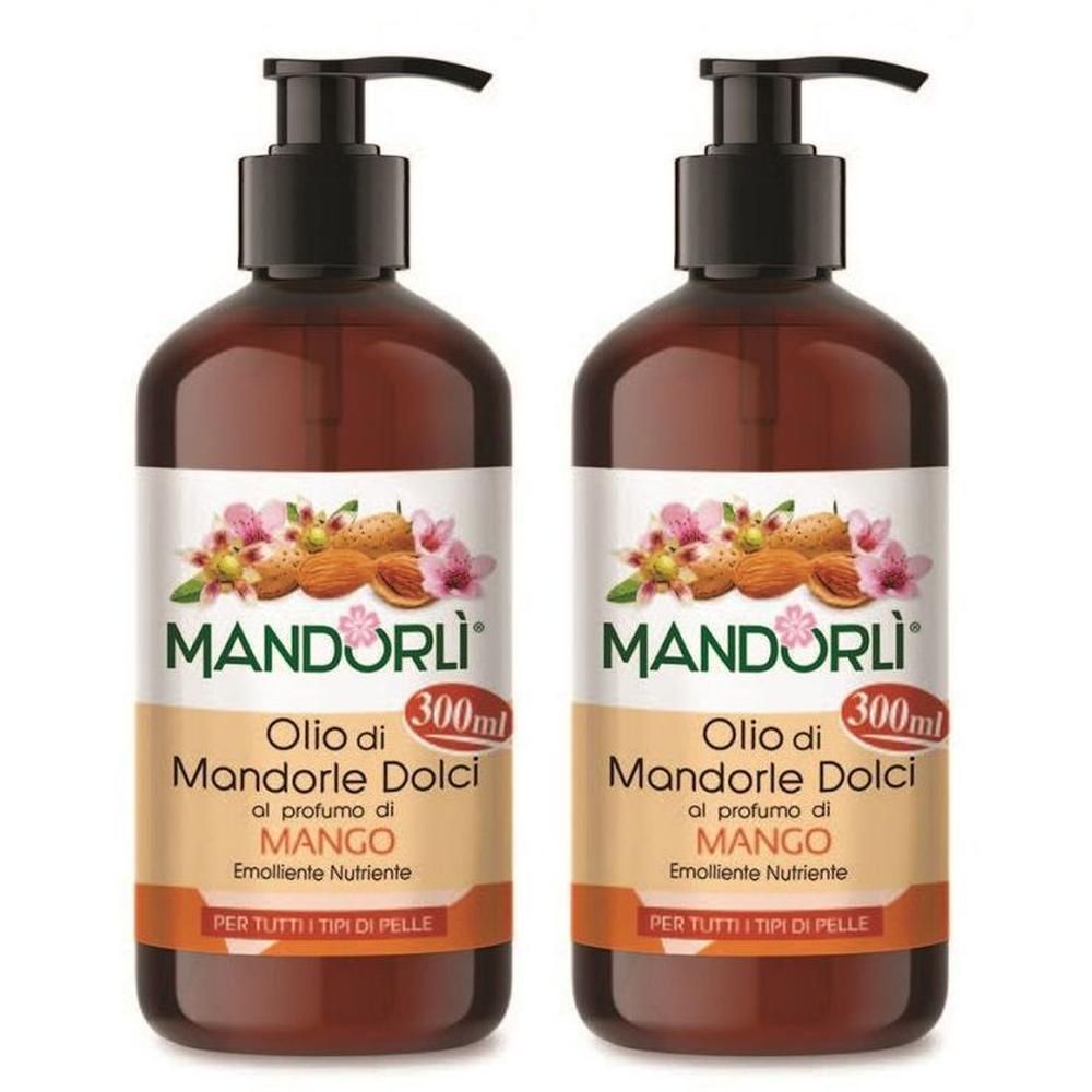 Due flaconi di Olio Corpo Mandorli al profumo di Mango con erogatore a pompa. Etichetta con mandorle, fiori e scritta 'Olio di Mandorle Dolci al profumo di MANGO'.