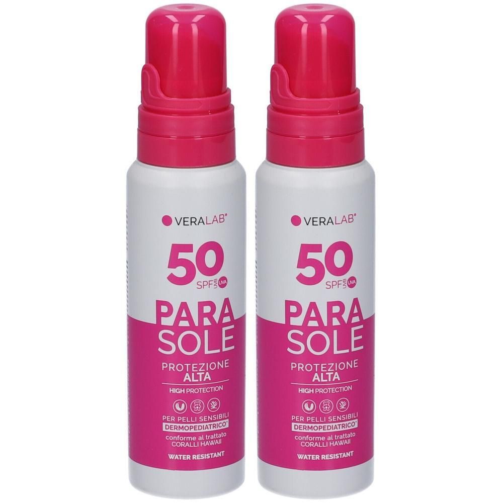 Due flaconi di Veralab Parasole SPF50 protezione solare con tappo rosa e scritte.