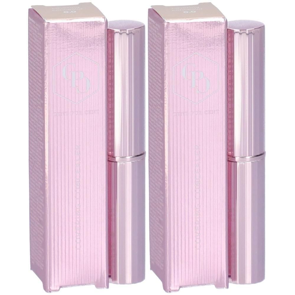 Due confezioni rosa scintillanti con astucci argentati accanto.