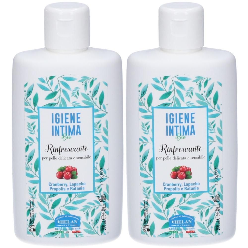 Due flaconi di Igiene Intima Bio Rinfrescante con Cranberry, Lapacho, Propolis e Ratani.