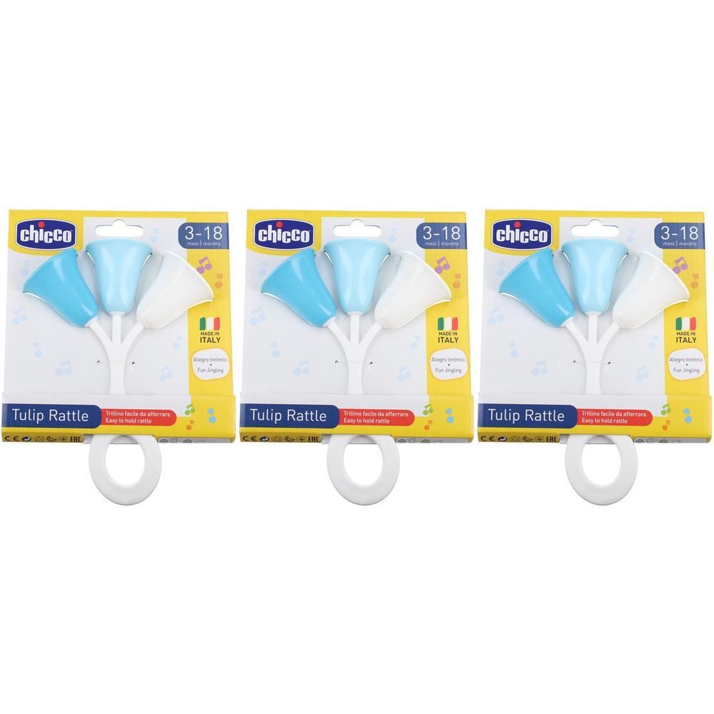 Tre sonagli a tulipano Chicco blu e bianchi, confezionati per la vendita al dettaglio.