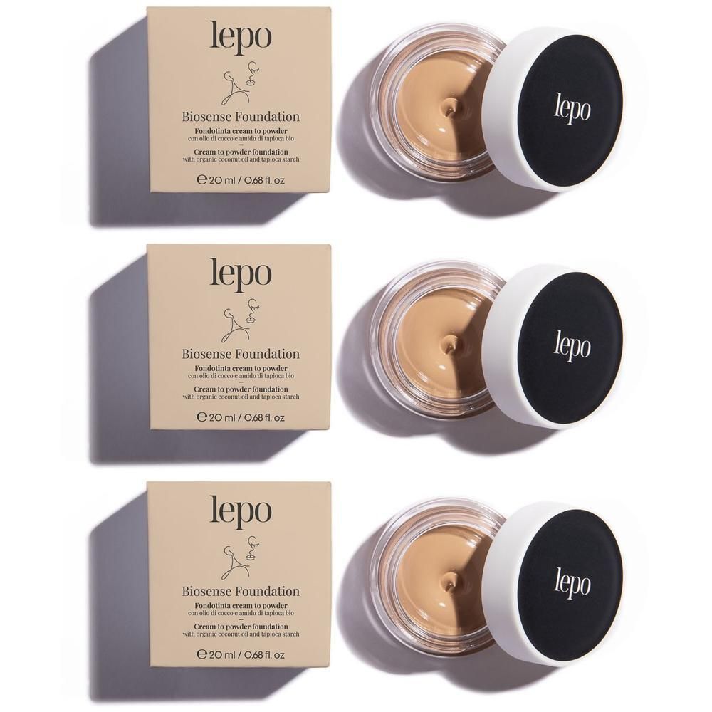 Tre creme Lepo Biosense Foundation in vasetti con coperchi. Scatole accanto.