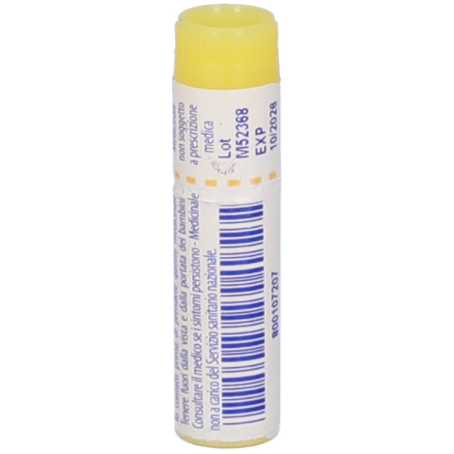 Confezione cilindrica con tappo giallo. Scritta: Argentum nitricum, 1 mk, EXP 10/2026. Testo in italiano.
