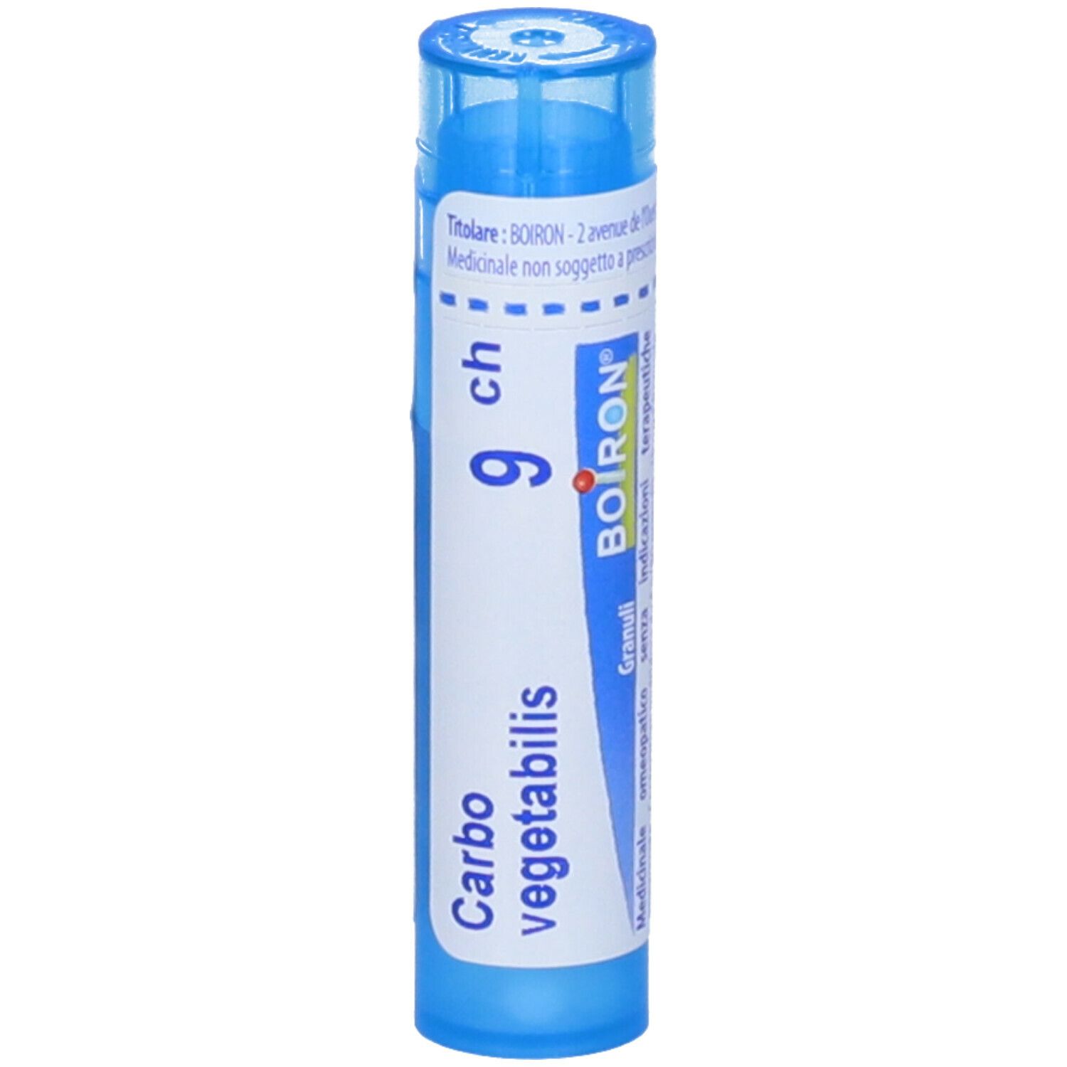 Tubo blu con etichetta bianca. Scritta: Carbo vegetabilis, 9 ch, BOIRON. Granuli. Prodotto medico.
