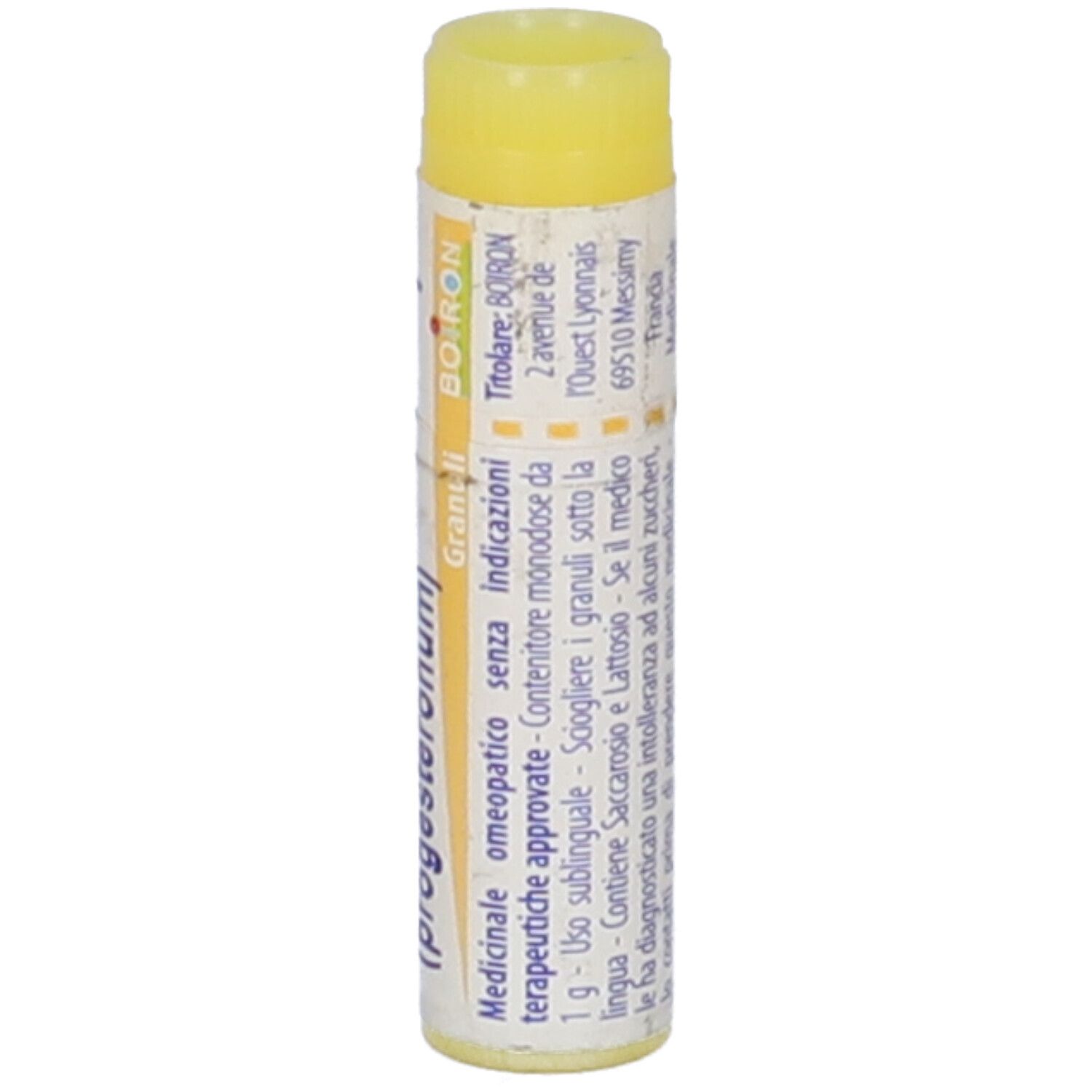 Confezione cilindrica con tappo giallo. Scritta: Luteine (progesteronum) 1 mk, Boiron. Testo in italiano.