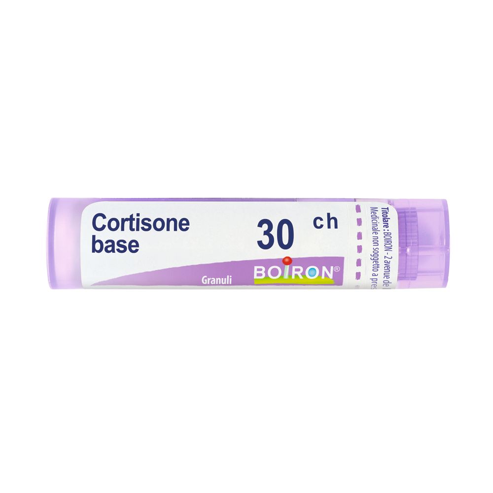 Confezione cilindrica viola con testo bianco. Scritto: Cortisone base, 30 ch, BOIRON, Granuli.