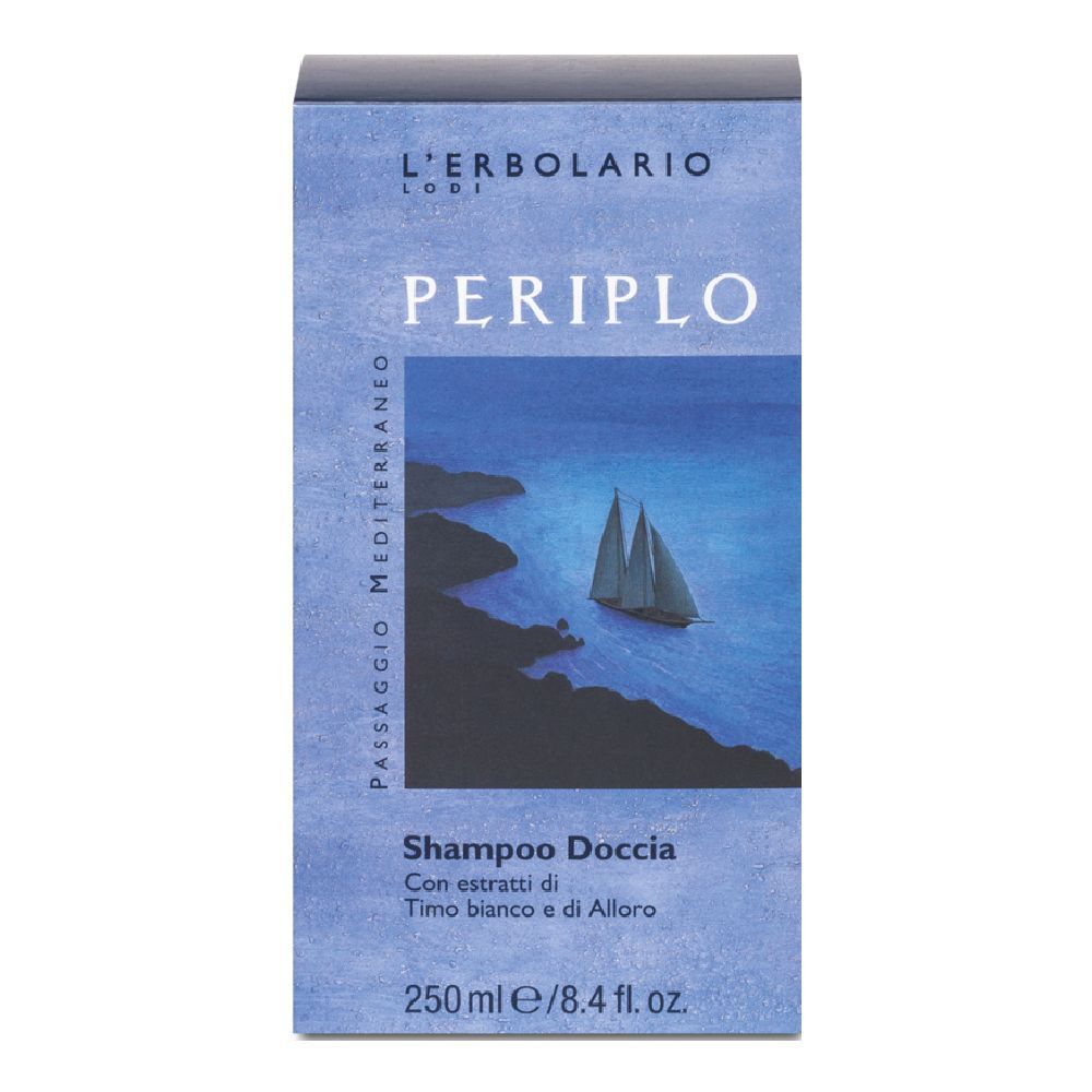 Confezione blu e bianca con PERIPLO. Immagine di una barca a vela sul mare. Testo: Shampoo Doccia.