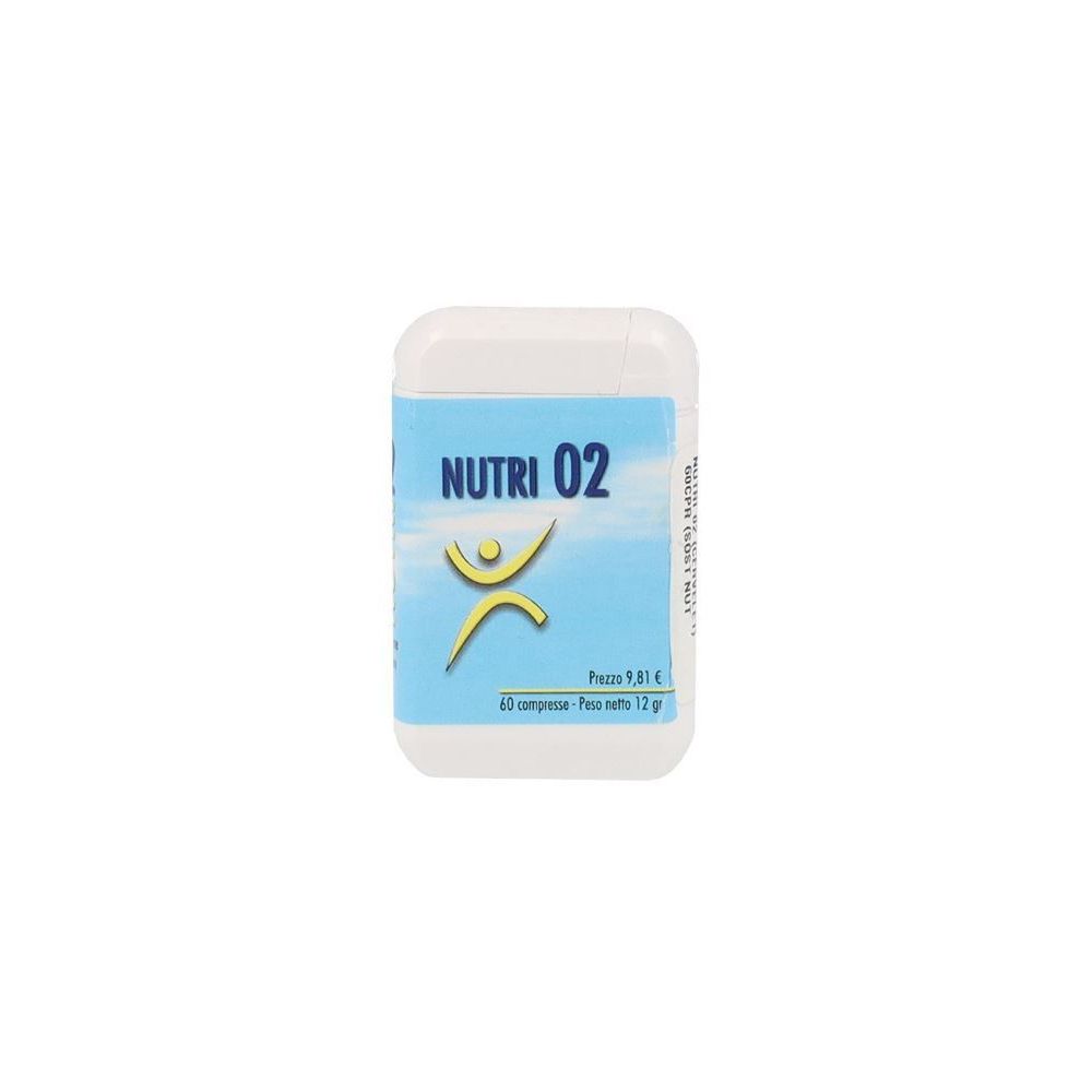 Contenitore bianco con etichetta blu. Scritta: Nutri 02, figura gialla. Contiene 60 compresse, peso netto 12 g. Prezzo 9,81 €.