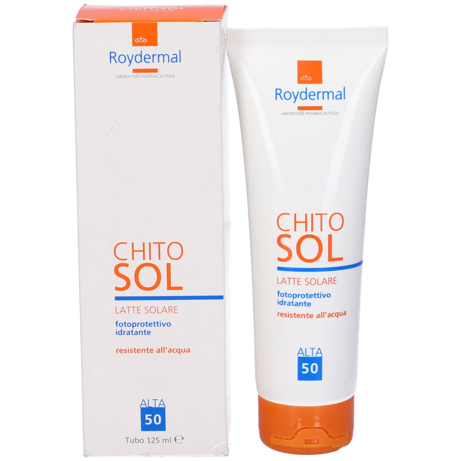 Tubo e scatola bianchi con stampa del prodotto. Scritta: Chitosol, Latte Solare, Alta 50. Marchio: Roydermal.