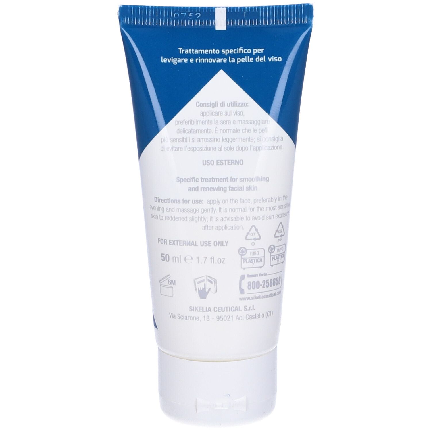 Retro del tubo blu. Testo: Trattamento specifico per la pelle. Istruzioni per l'uso. 50 ml. Avvertenze. Per uso esterno.