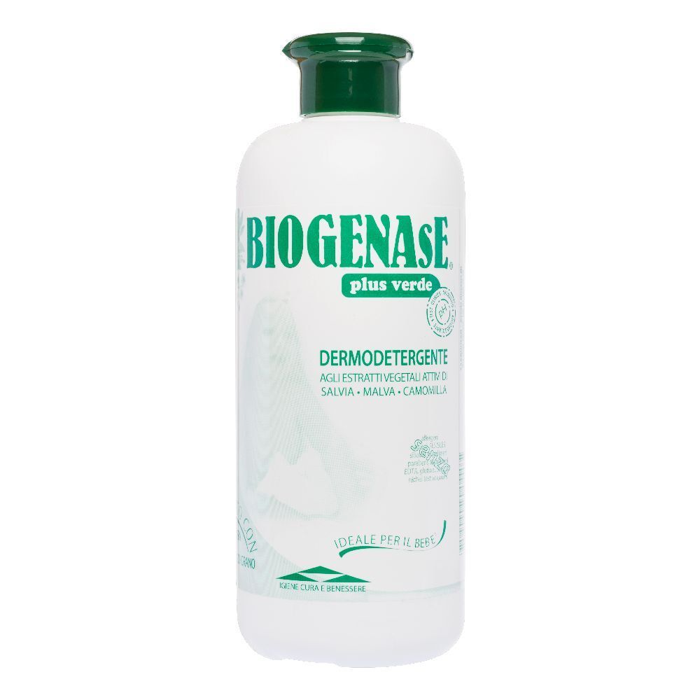 Flacone bianco con tappo verde. Scritta: Biogenase plus verde. Testo: Dermodetergente. Con estratti vegetali.