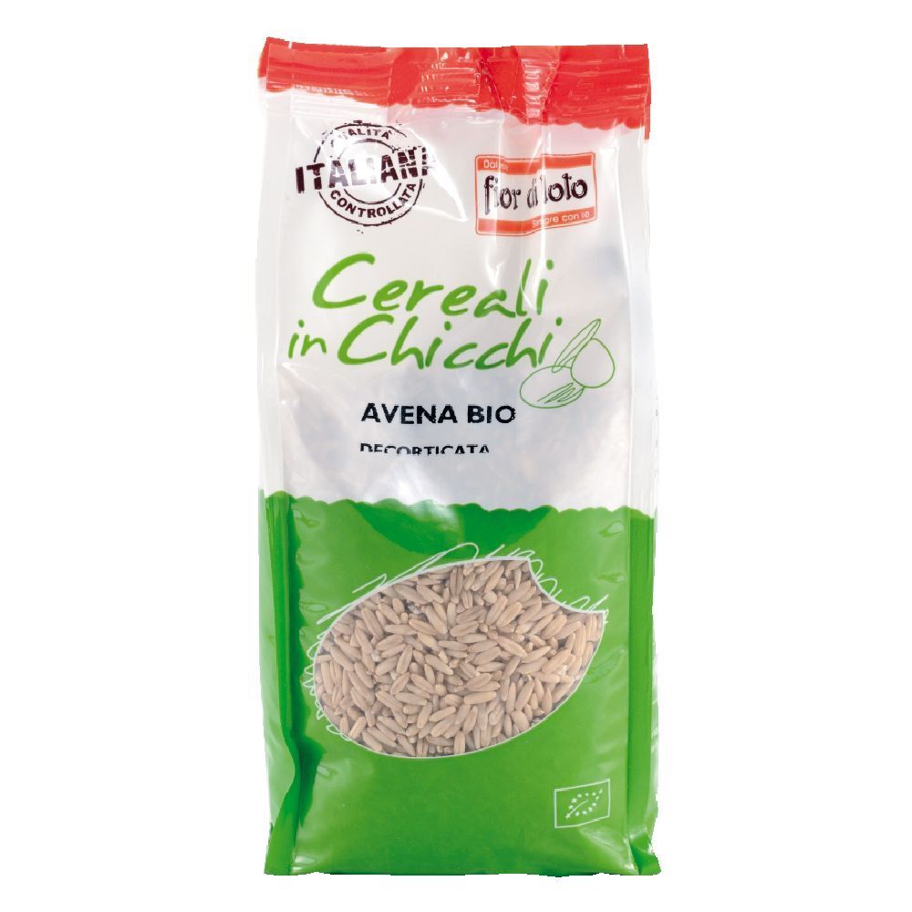 Confezione trasparente con "Cereali in Chicchi Avena Bio Decorticata". Rosso in alto, verde e bianco sotto. Controllo qualità italiano.