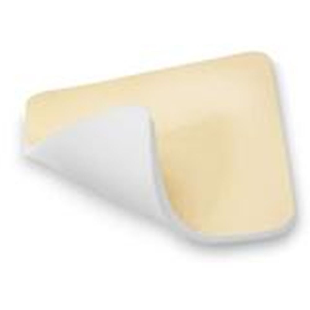 Medicazione sterile in schiuma di poliuretano non adesiva, color giallo pallido, con strato protettivo bianco.