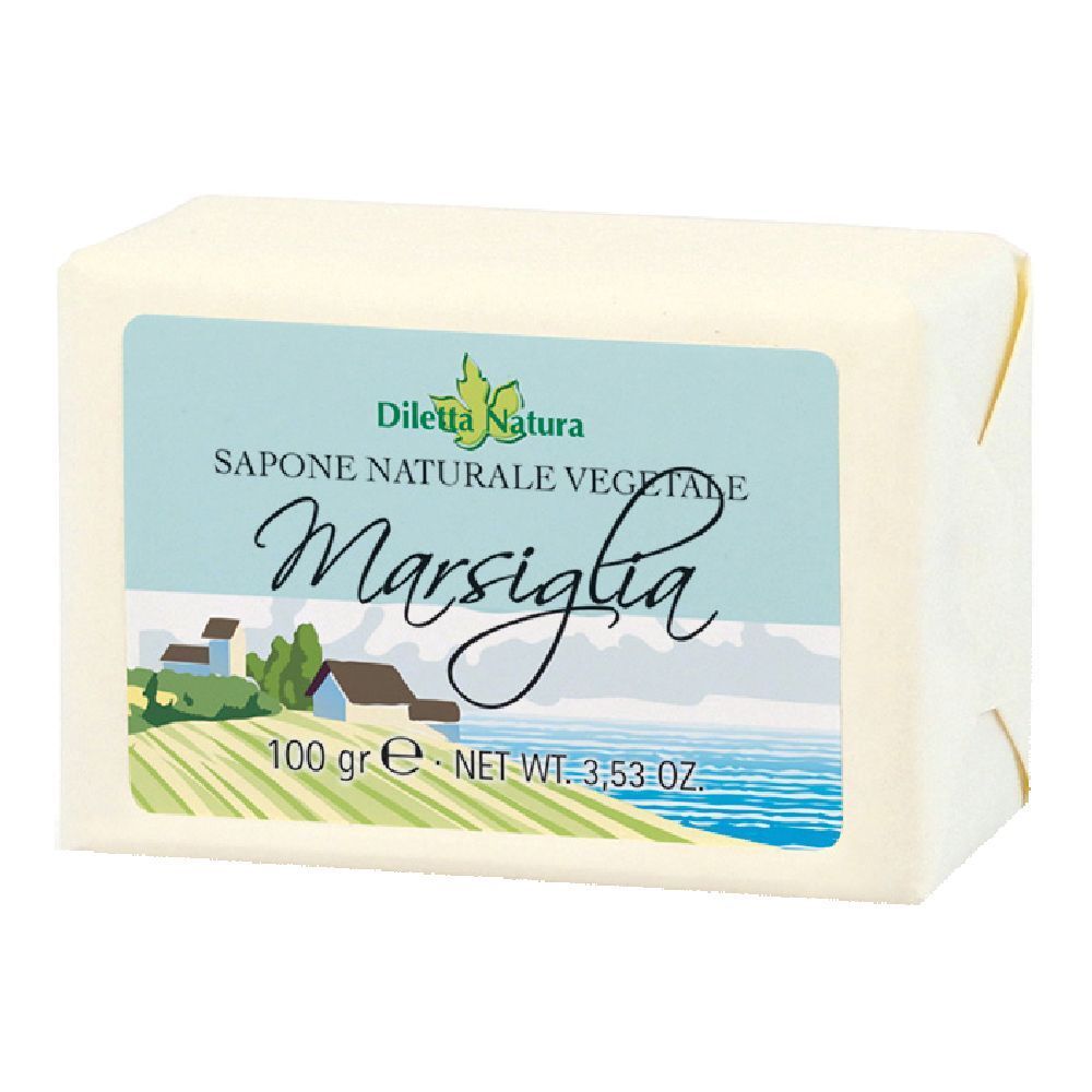 Sapone confezionato in carta. Etichetta con paesaggio, testo: Marsiglia, Diletta Natura, Sapone Naturale Vegetale, 100 gr.