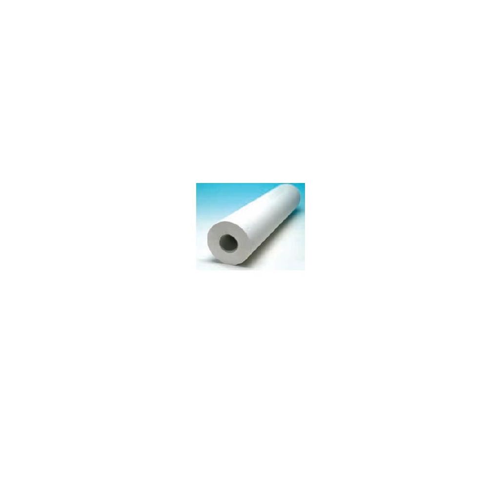 Rotolo di materiale assorbente bianco. Primo piano, su sfondo blu.