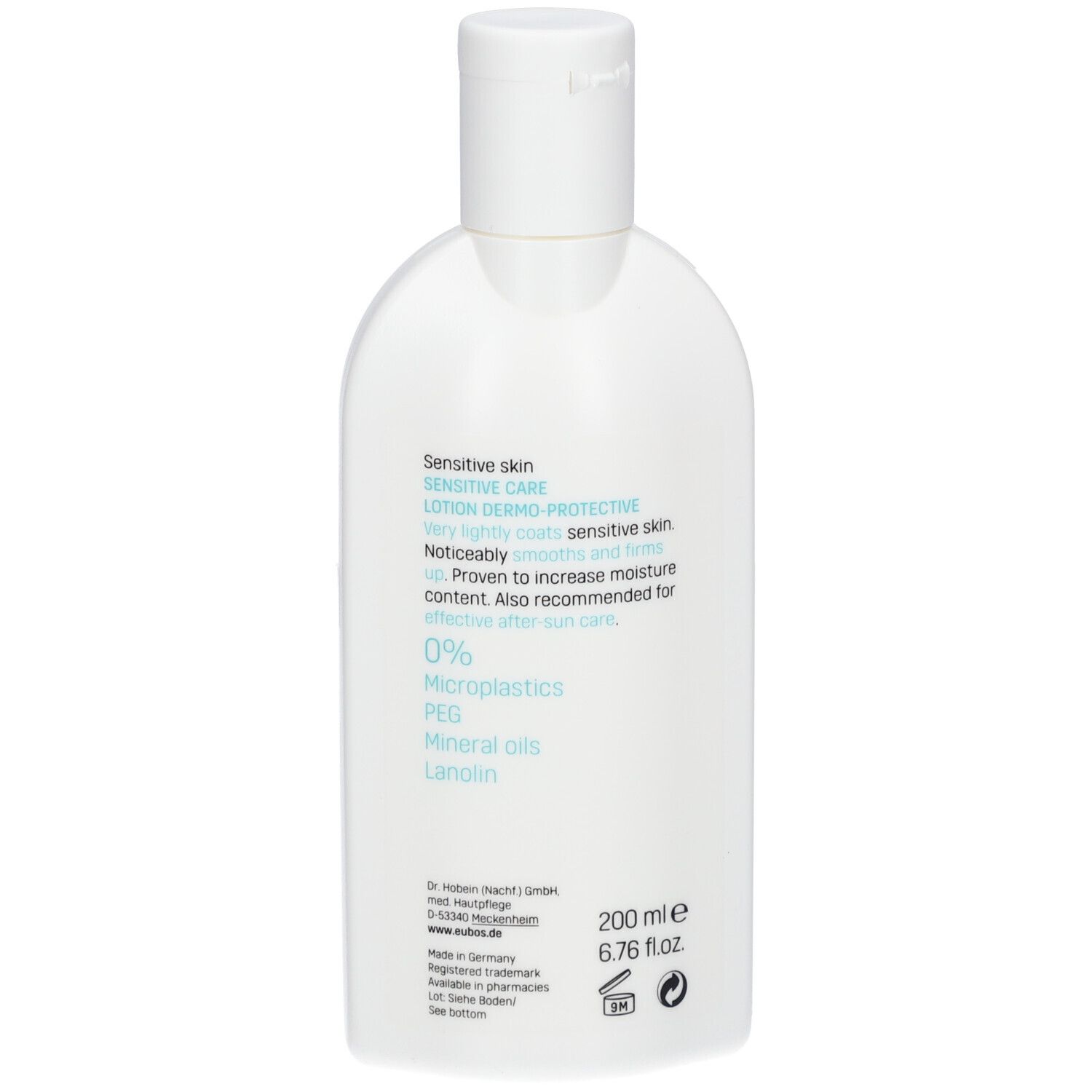 Produktverpackung und Flasche. Verpackung: weiß mit blauem EUBOS-Logo. Flasche: weiß mit blauem Logo. Text: Sensitive Care, Lotion Dermo-Protective.