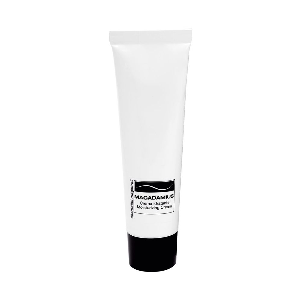 Tubo bianco con tappo nero. Scritta: MACADAMIUS, Creme idratante, Moisturizing Cream. Marchio: Cosmetici Magistrali.