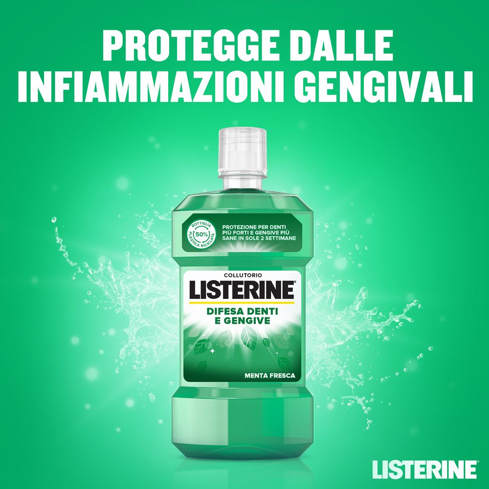 Grüne Listerine Mundspülflasche mit Etikett 'Difesa Denti e Gengive' und 'Menta Fresca'.