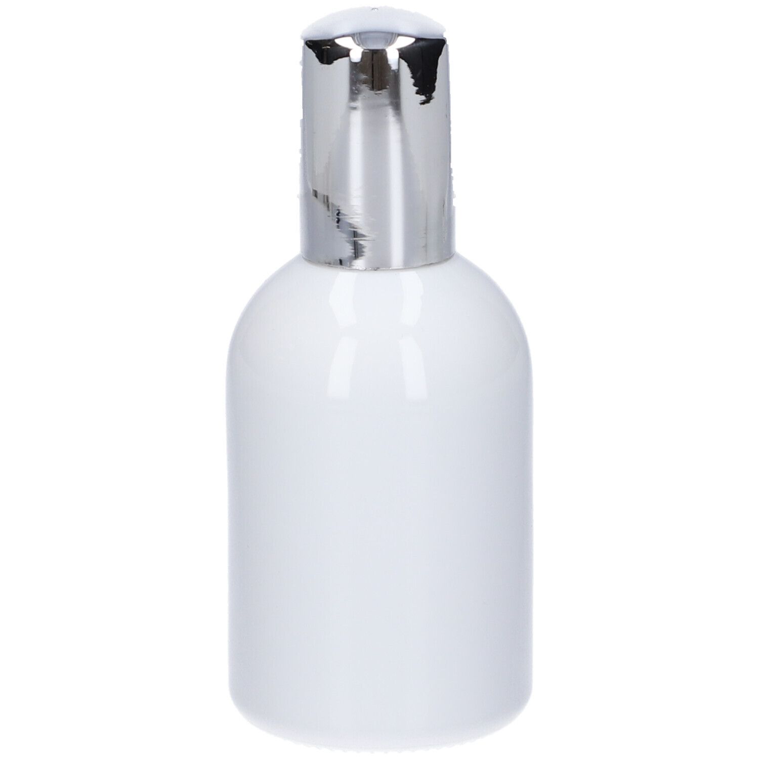 Weiße Flasche mit glänzend silbernem Verschluss, Vorderansicht.
