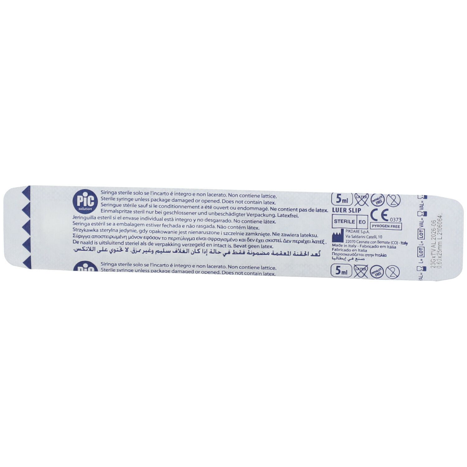 Confezione di siringa. Testo e simboli. Marchio PIC. 5 ml, Luer Slip. Marchio CE.