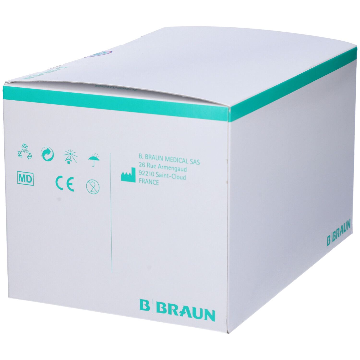 Scatola bianca con coperchio verde e logo B. Braun. Informazioni sul prodotto e simboli medici.