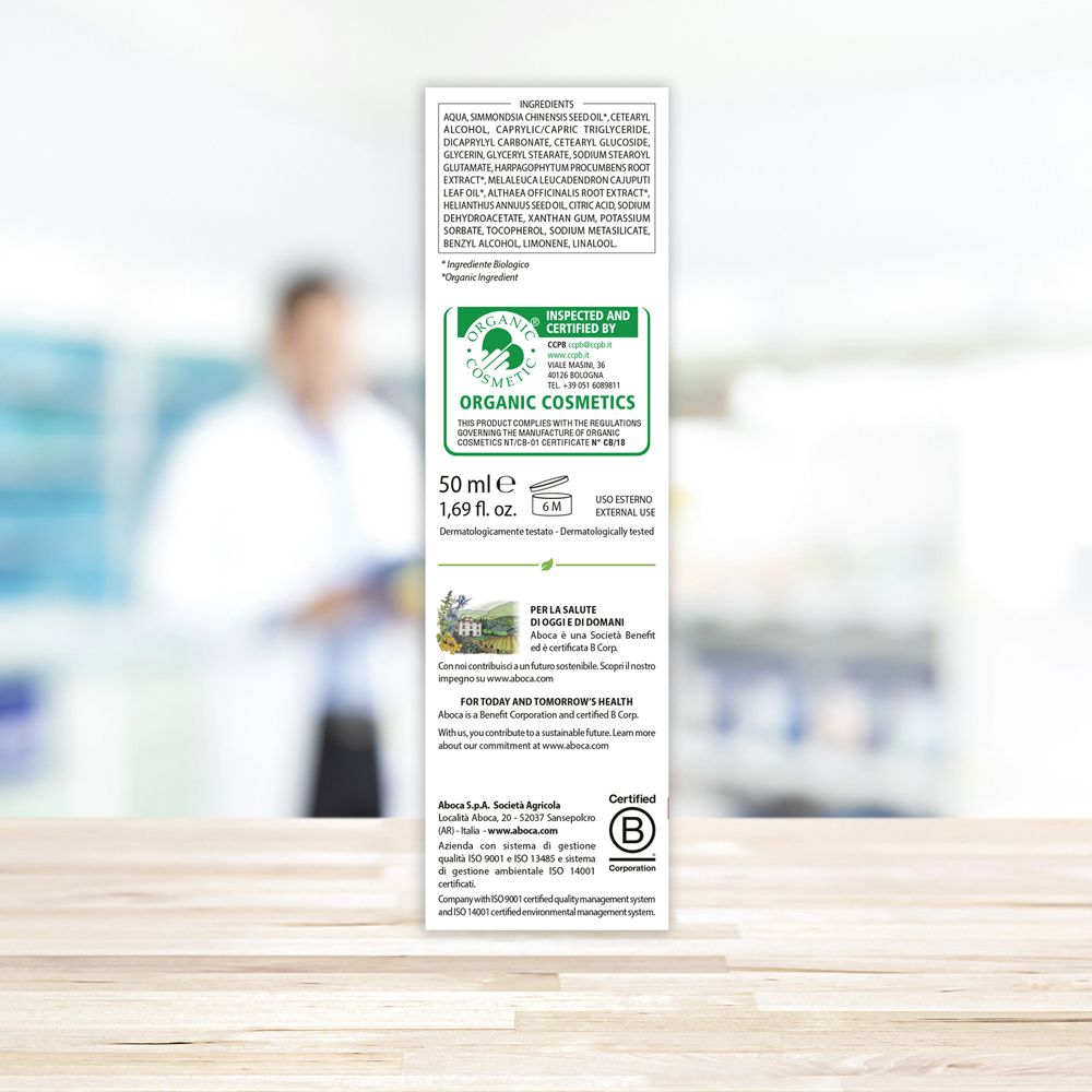 Rückseite der Produktverpackung. Enthält Inhaltsstoffe, Zertifizierungen und Logos. Marke: Aboca. Text in italienischer Sprache.