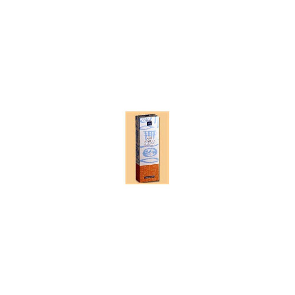 Kartonverpackung. Aufschrift: Arnica Olio. Produktname und Herstellerangaben. Farbgebung: Weiß, Orange, Blau.