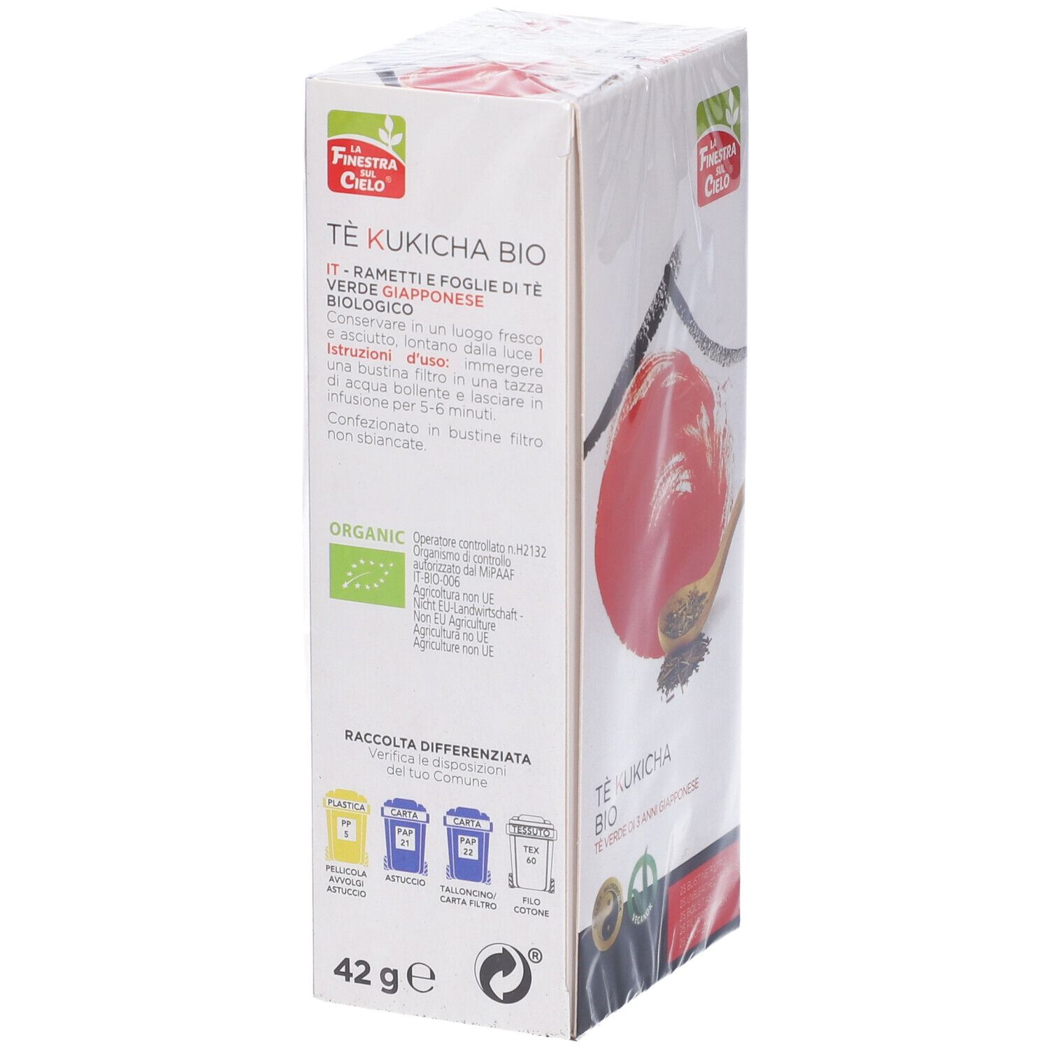 Scatola di tè Kukicha Bio. Testo, simboli di riciclaggio, marchio La Finestra sul Cielo, 42g.