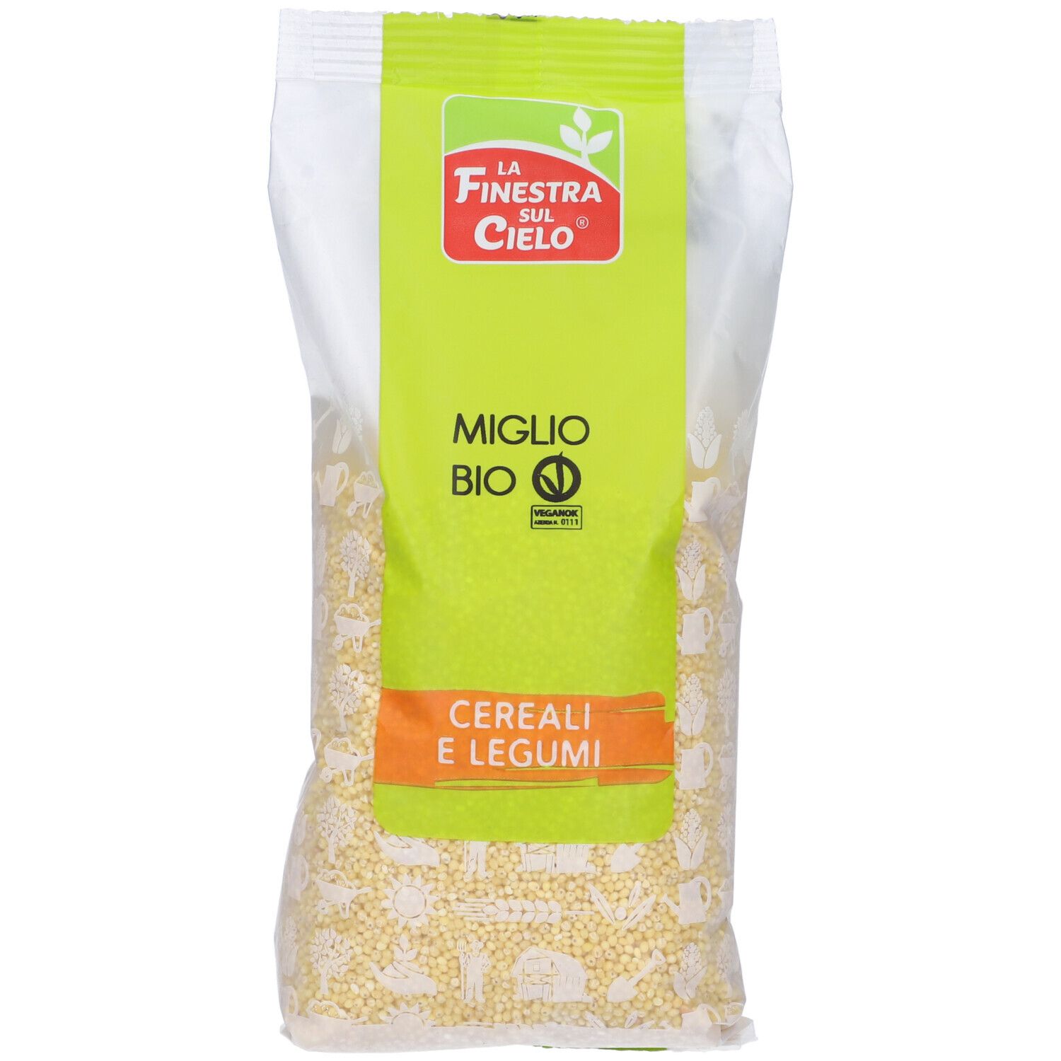 Confezione di cereali. Scritta: Miglio Bio, Cereali e Legumi. Design verde e bianco, logo.
