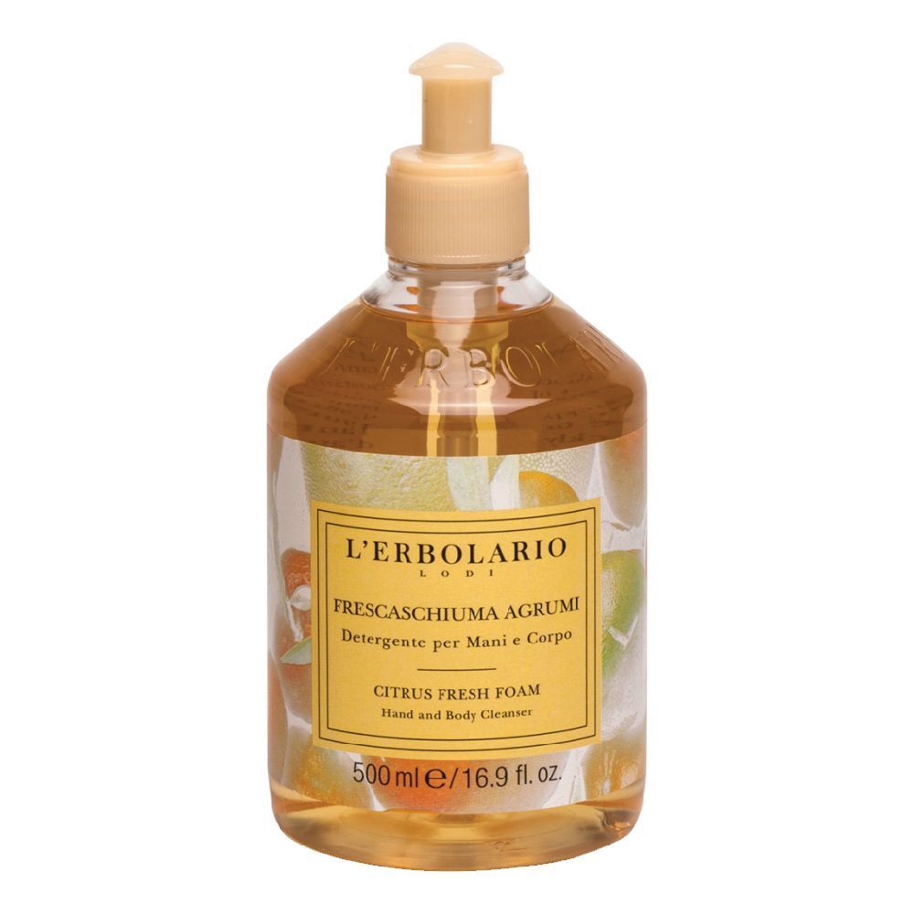 Flacone trasparente con dosatore. Etichetta con nome prodotto e marchio L'Erbolario. Testo: Citrus Fresh Foam.