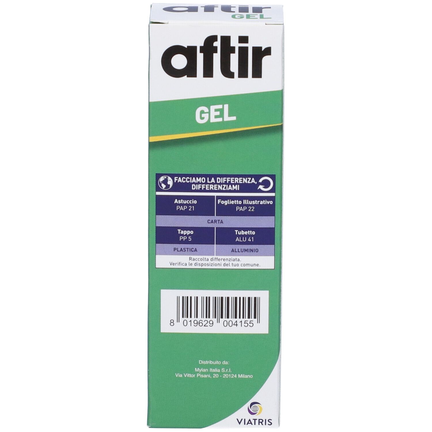 Oberseite der Produktverpackung. Weiß, grün, mit Text und Recycling-Symbolen. Text: FACCIAmo LA DIFFERENZA.