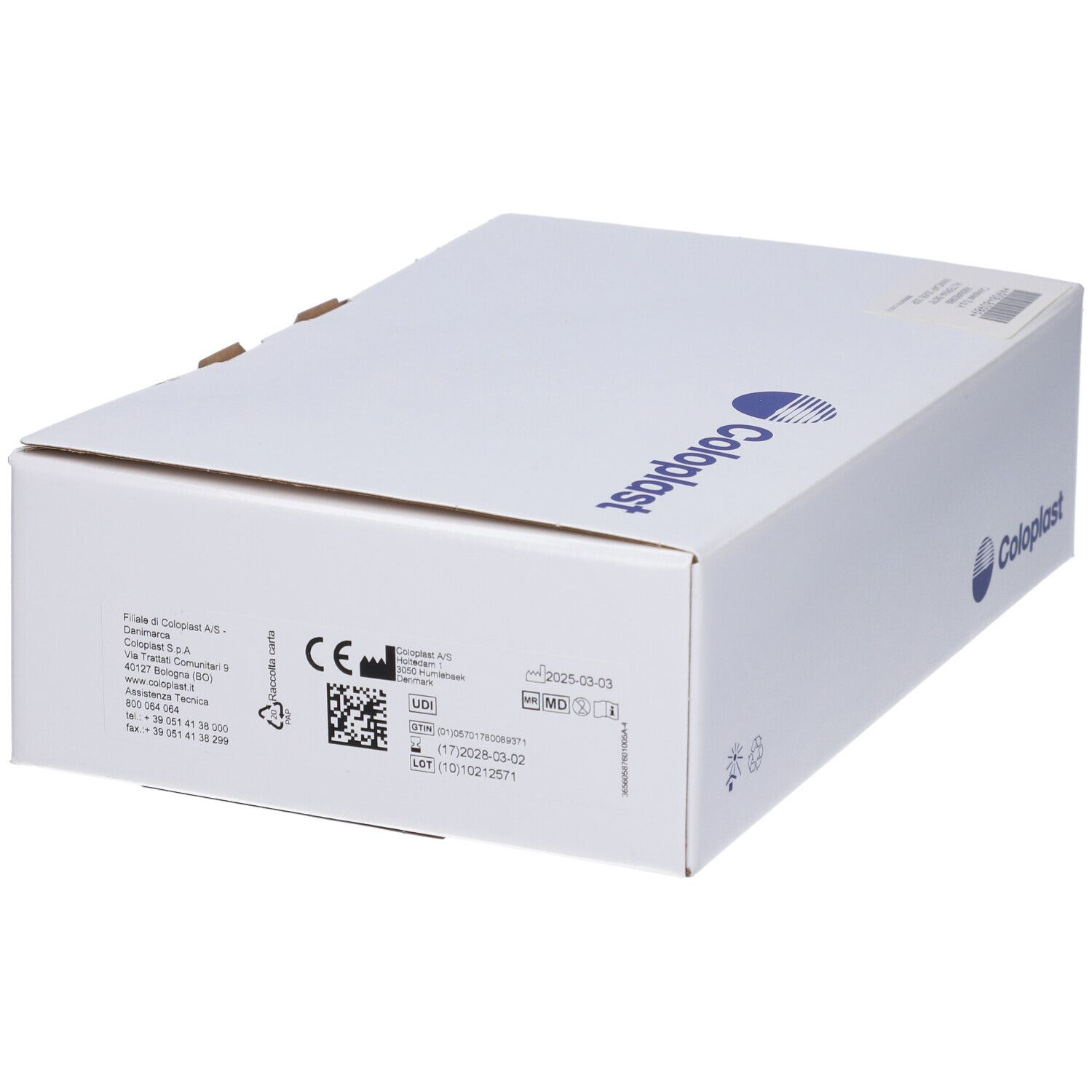 Weiße Box mit Produktinformationen und CE-Kennzeichnung. Text und Logos.