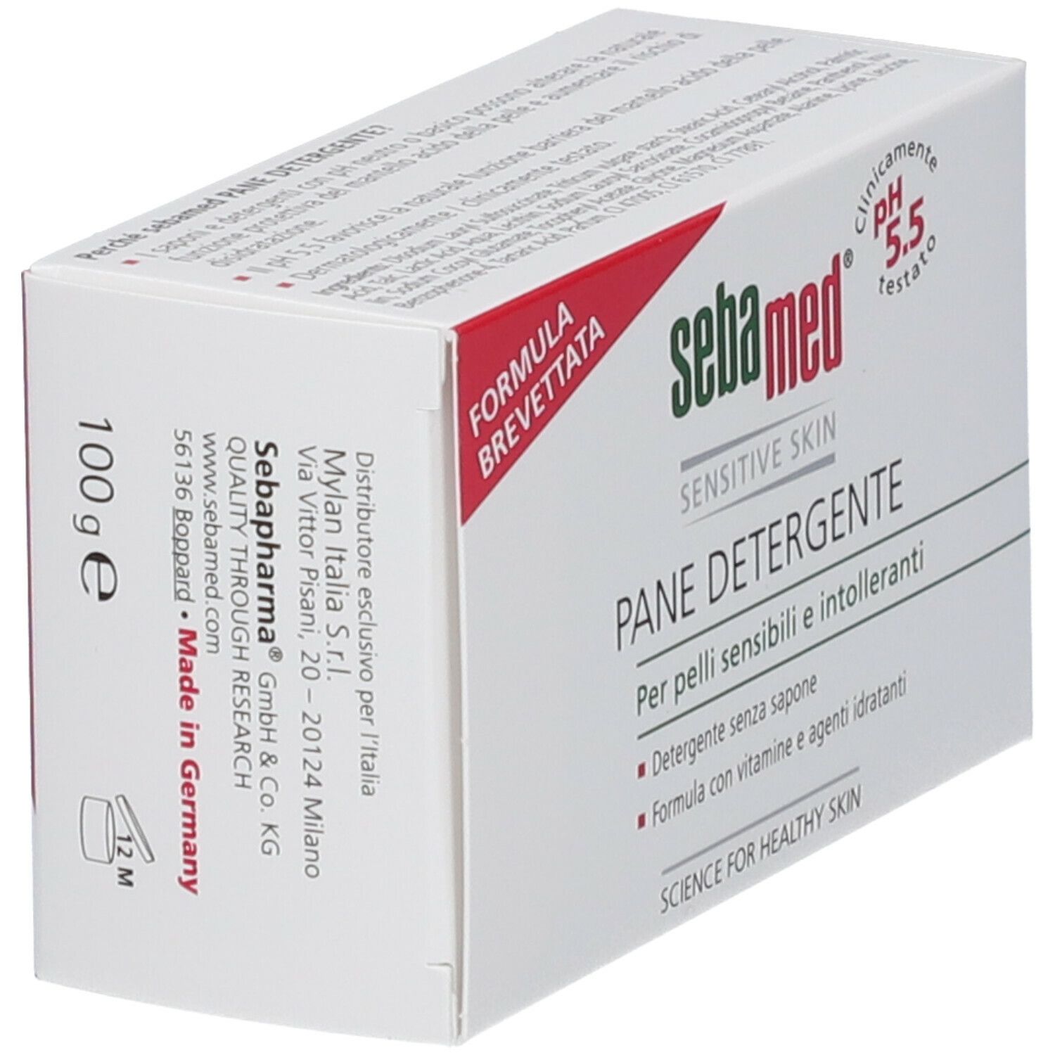 Weiße Schachtel mit Produktinformationen und dem Logo. Roter Akzent mit dem Schriftzug 'Formula brevettata'.