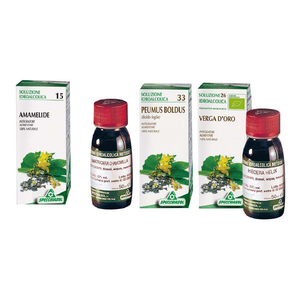 Diverse bottiglie e confezioni. Scritta: Soluzione Idroalcolica. Prodotti Specchiasol.