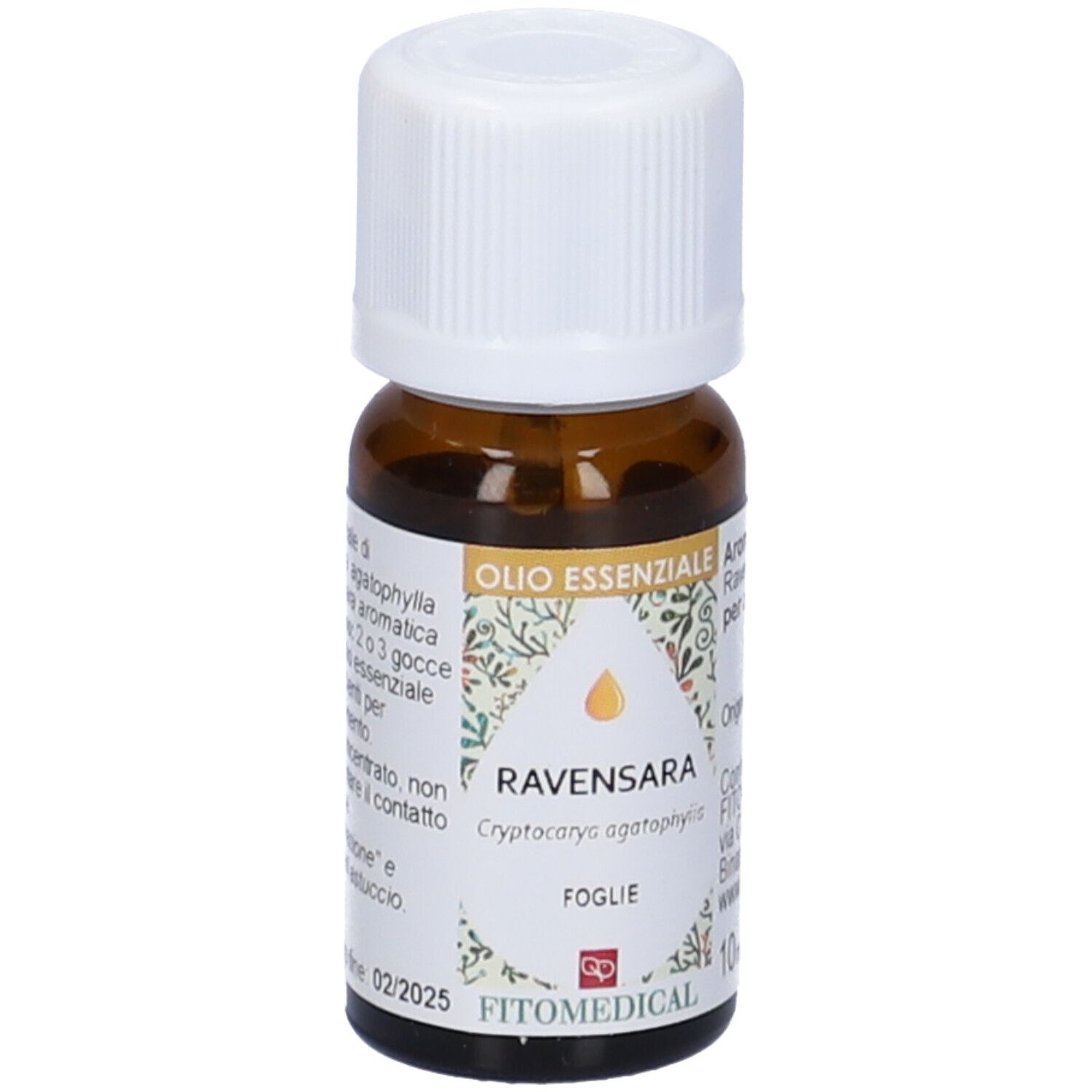 Flacone in vetro marrone, tappo bianco. Scritta: Ravensara, Olio Essenziale, FitoMedical. Vista dettagliata.