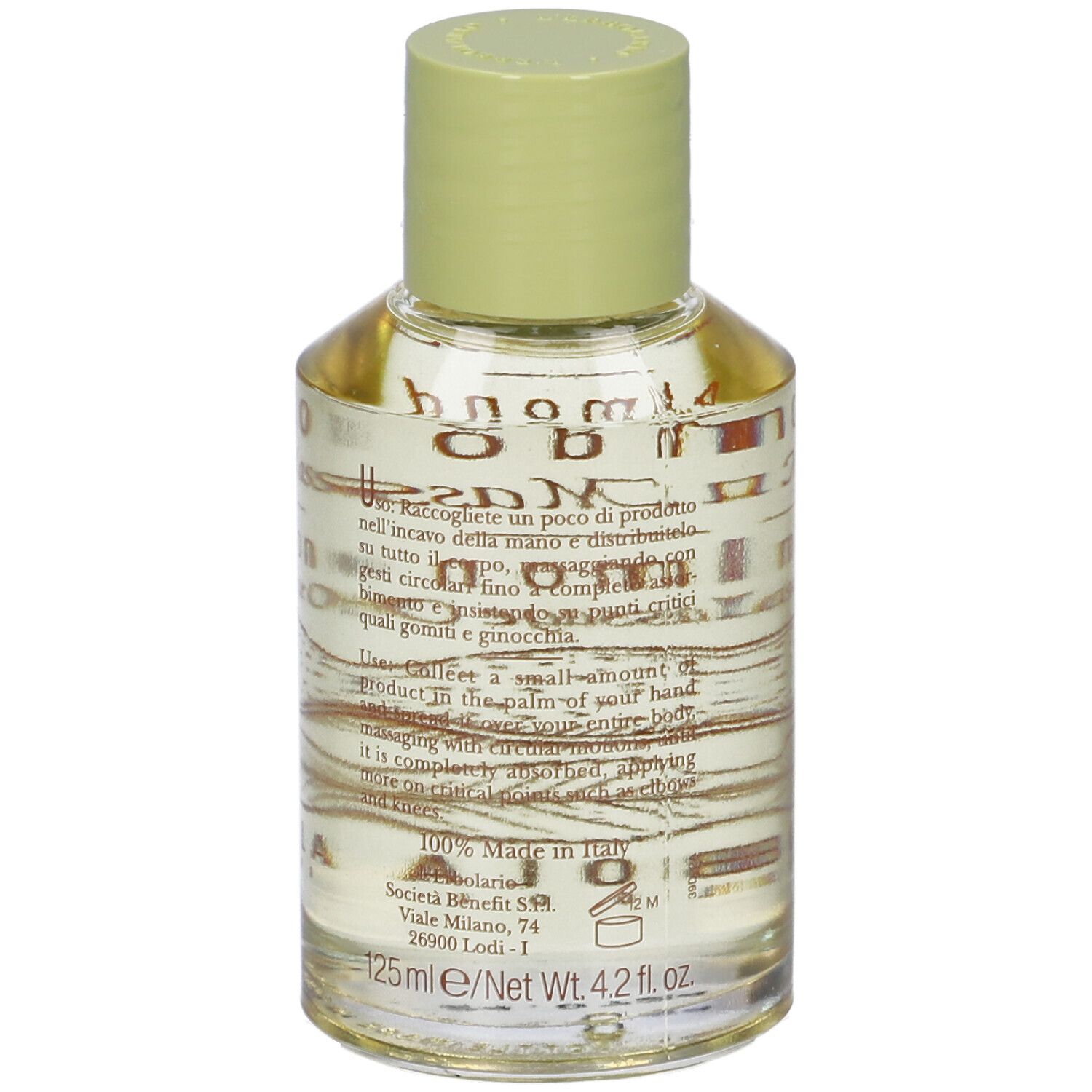 Piccola bottiglia di vetro con tappo verde. Scritta Mandorla Olio da Massaggio, Almond Massage Oil.