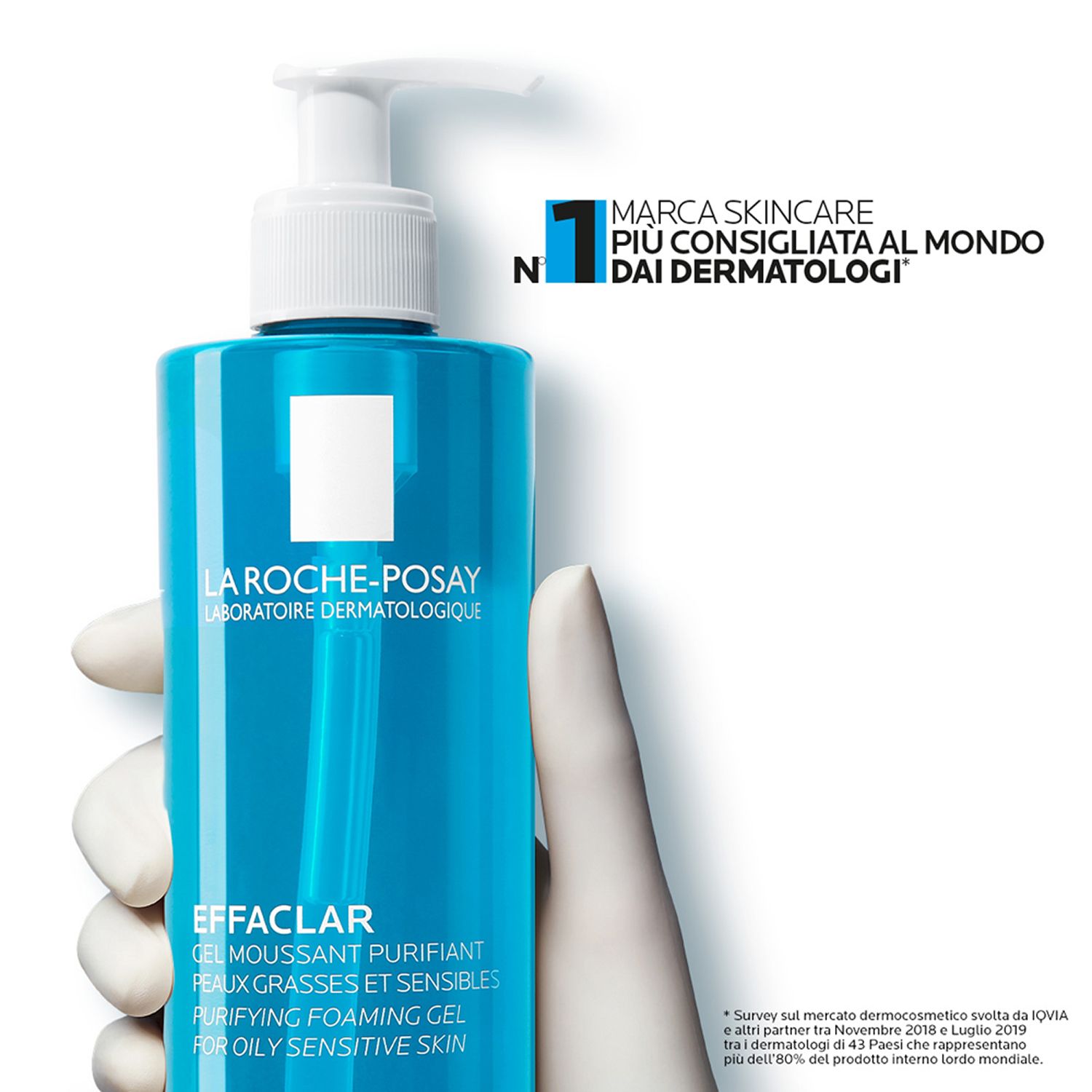 Flacone blu trasparente, erogatore bianco. Scritta EFFACLAR. Logo La Roche-Posay. Testo.