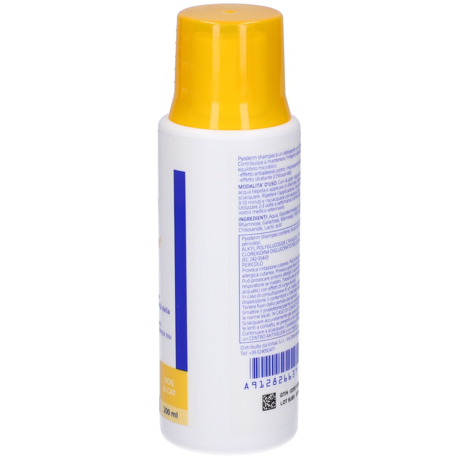 Retro di un flacone bianco con tappo giallo. Testo multilingue. Numero di lotto e data di scadenza.