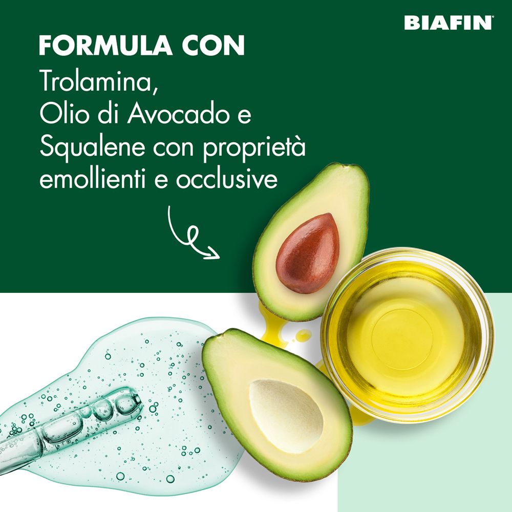 Graphique avec moitiés d'avocat et huile. Texte: FORMULA CON Trolamina, Olio di Avocado e Squalene.