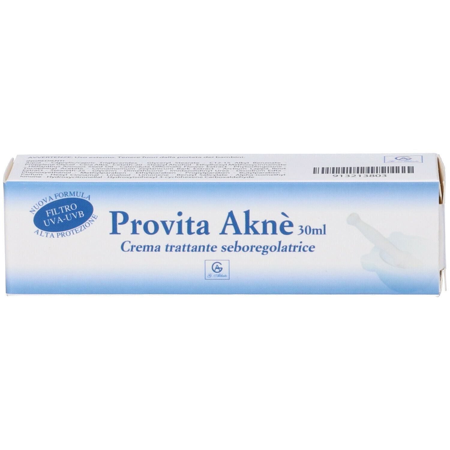 Confezione del prodotto blu e bianca. Scritta "Provita Aknè" e "Crema trattante seboregolatrice".