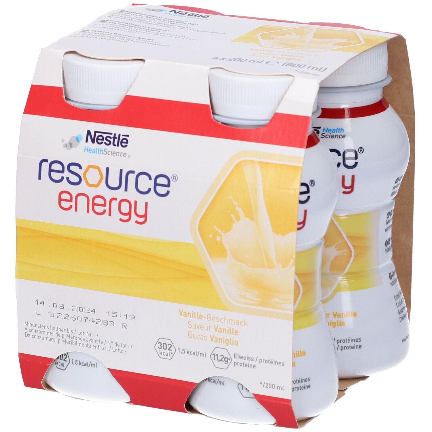 Confezione da quattro bottiglie. Scritta: Resource Energy, vaniglia. Logo Nestle Health Science. Bottiglie bianche, tappi bianchi, confezione in cartone.