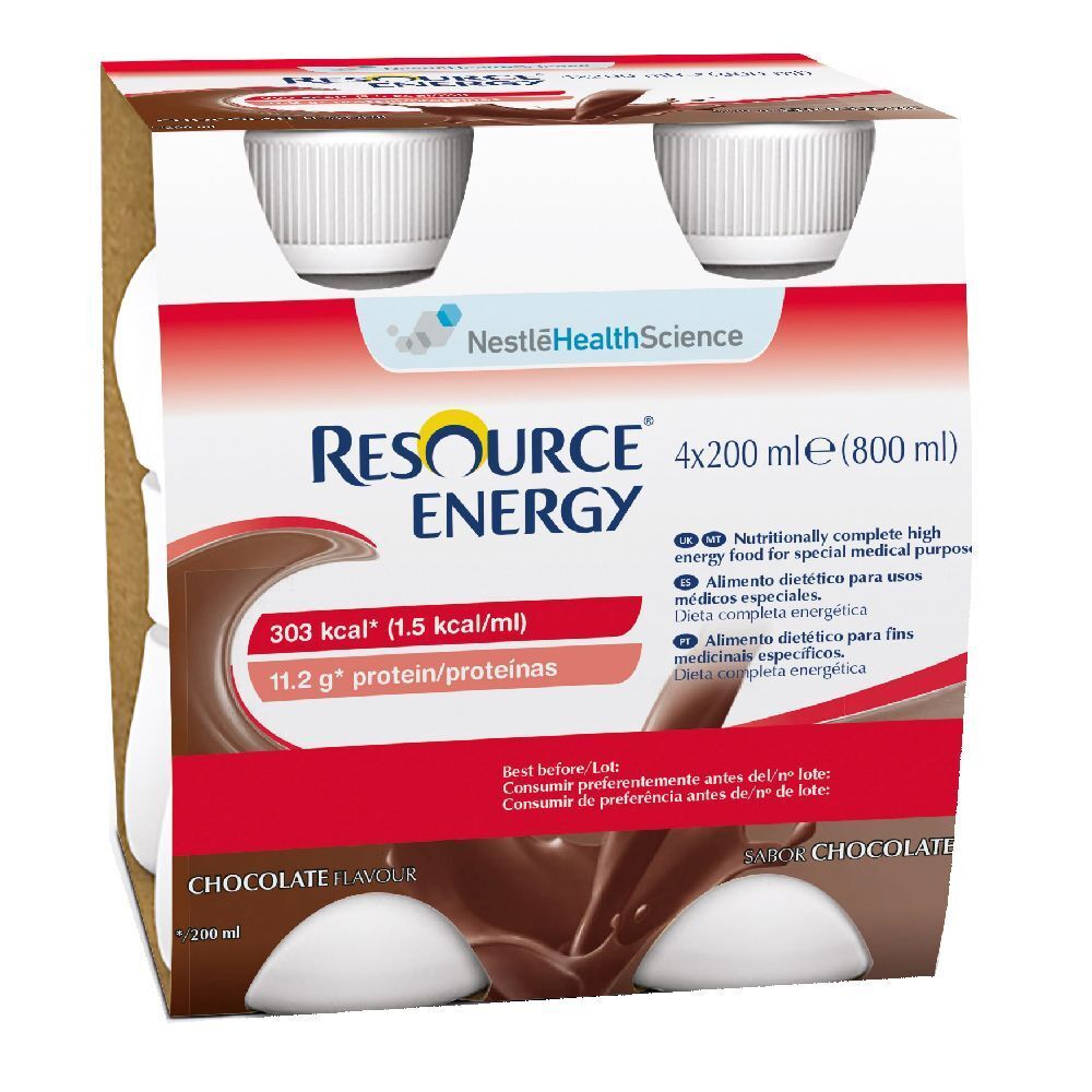 Confezione da quattro bottiglie Nestle Resource Energy Cioccolato. Scritte: marchio, informazioni nutrizionali, gusto.