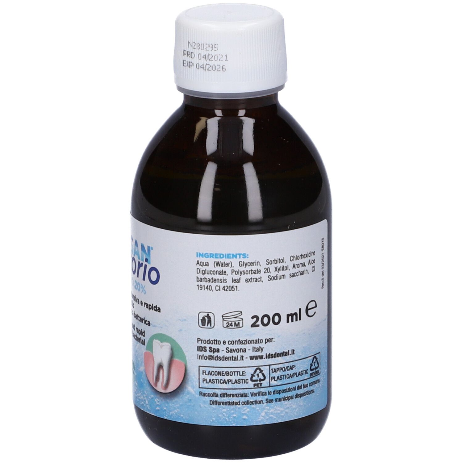 Flacone di collutorio. ORALSAN Collutorio, Clorexidina 0,20%. Con Aloe Vera, senza alcool. Flacone nero, tappo bianco.