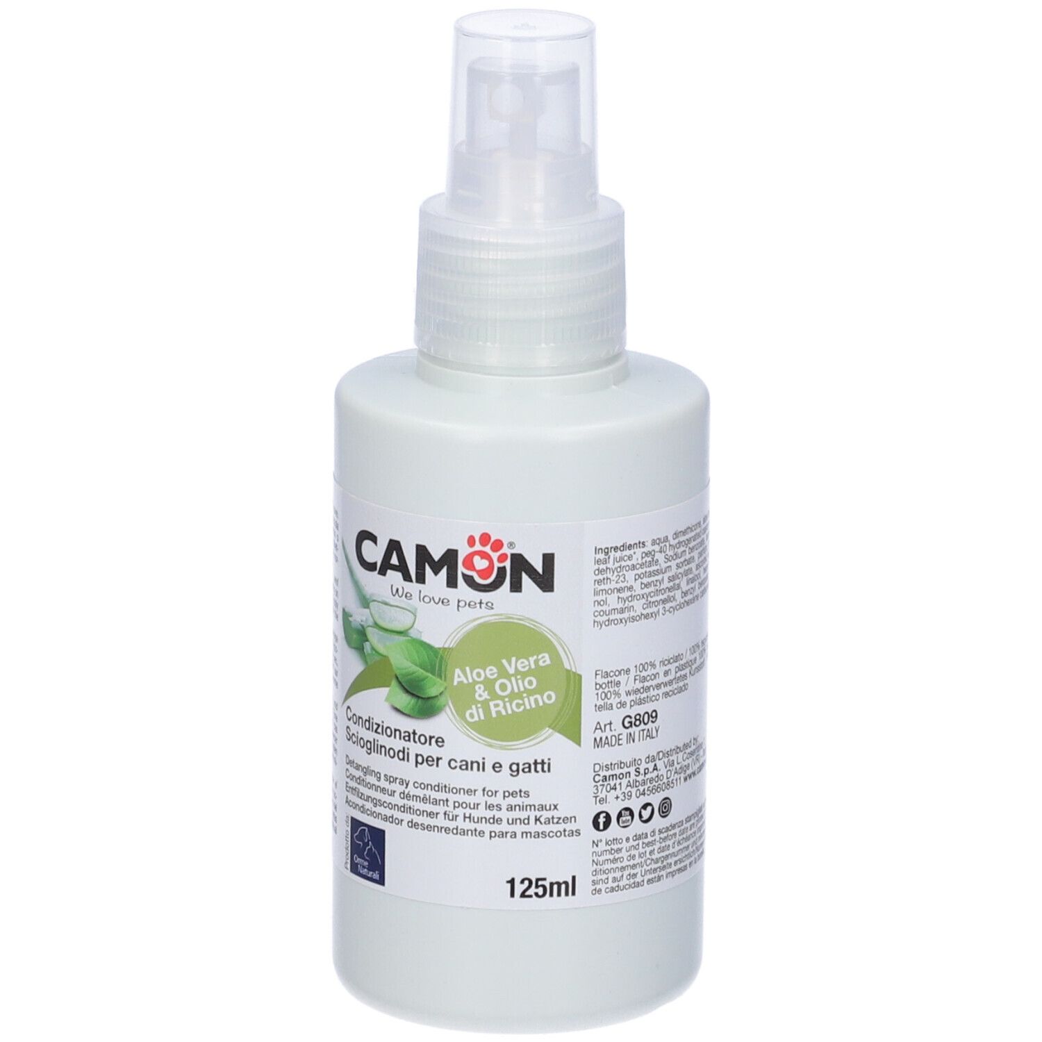 Flacone bianco con vaporizzatore. Scritto: CAMON, Aloe Vera & Olio di Ricino. 125ml. Per cani e gatti.